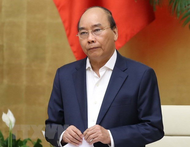 Премьер-министр поручил оказать максимальную помощь производству и бизнесу на фоне COVID-19 ảnh 1