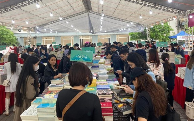 Развитие мультиплатформенной издательской индустрии для продвижения культуры чтения ảnh 4 Развитие мультиплатформенной издательской индустрии для продвижения культуры чтения ảnh 4