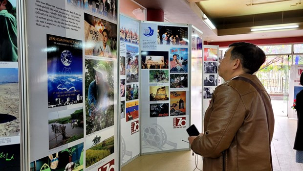 Содействие продвижению вьетнамской культуры через кино ảnh 1