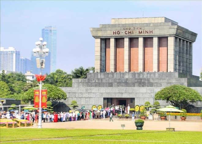 78 лет Дню Независимости: 33.000 человек посетили мавзолей Хо Ши Мина ảnh 1 78 лет Дню Независимости: 33.000 человек посетили мавзолей Хо Ши Мина ảnh 1