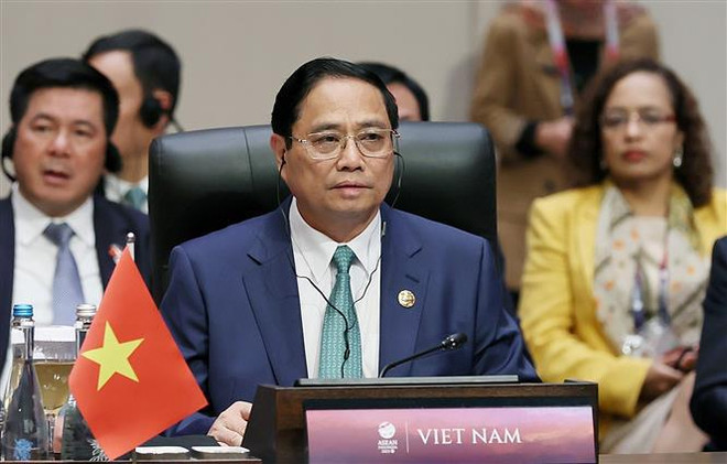 Премьер-министр Фам Минь Тьинь принял участие в конференциях АСЕАН с Китаем, Кореей и Японией ảnh 2 Премьер-министр Фам Минь Тьинь принял участие в конференциях АСЕАН с Китаем, Кореей и Японией ảnh 2