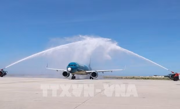 Vietnam Airlines открывает рейс Нячанг-Сингапур ảnh 2