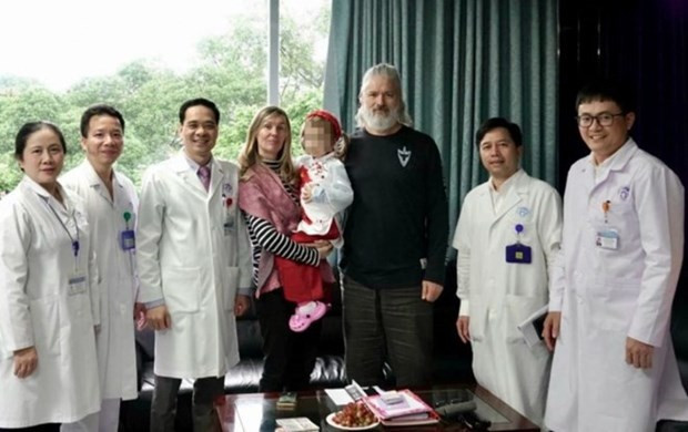 Вьетнамское здравоохранение способно удержать вьетнамцев и привлечь иностранных пациентов ảnh 2