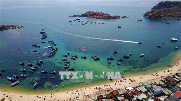 Биньдинь стремится развивать туристическое сотрудничество с южными провинциями Лаоса ảnh 1 Биньдинь стремится развивать туристическое сотрудничество с южными провинциями Лаоса ảnh 1