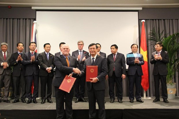 Вьетнам и Великобритания расширяют сотрудничество в сфере образования ảnh 1