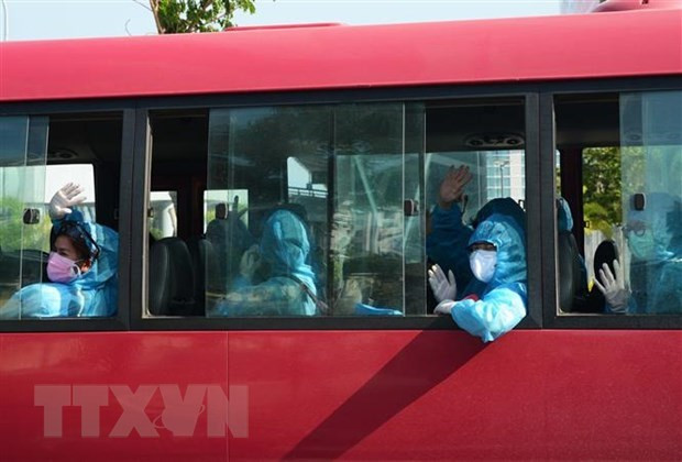 Около 240 вьетнамцев доставлены домой из Мьянмы ảnh 1