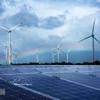 Энергетический комплекс возобновляемых источников энергии, инвестированный корпорацией Чунгнам в уезде Тхуанбак (бывшая провинция Ниньтхуан). (Фото: ВИА)