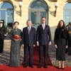Президент Финляндской Республики Александр Стубб и его супруга возглавляют официальную церемонию приветствия Генерального секретаря То Лама и его супруги с официальным визитом в Финляндскую Республику. (Фото: ВИА)
