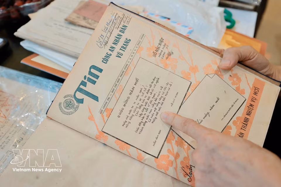 С 2016 года Фи Зунг продолжает дело своего отца, систематически пополняя семейное собрание. Ради своей страсти к коллекционированию газет он объездил практически всю страну в поисках новых редких экземпляров (Фото: ВИА)