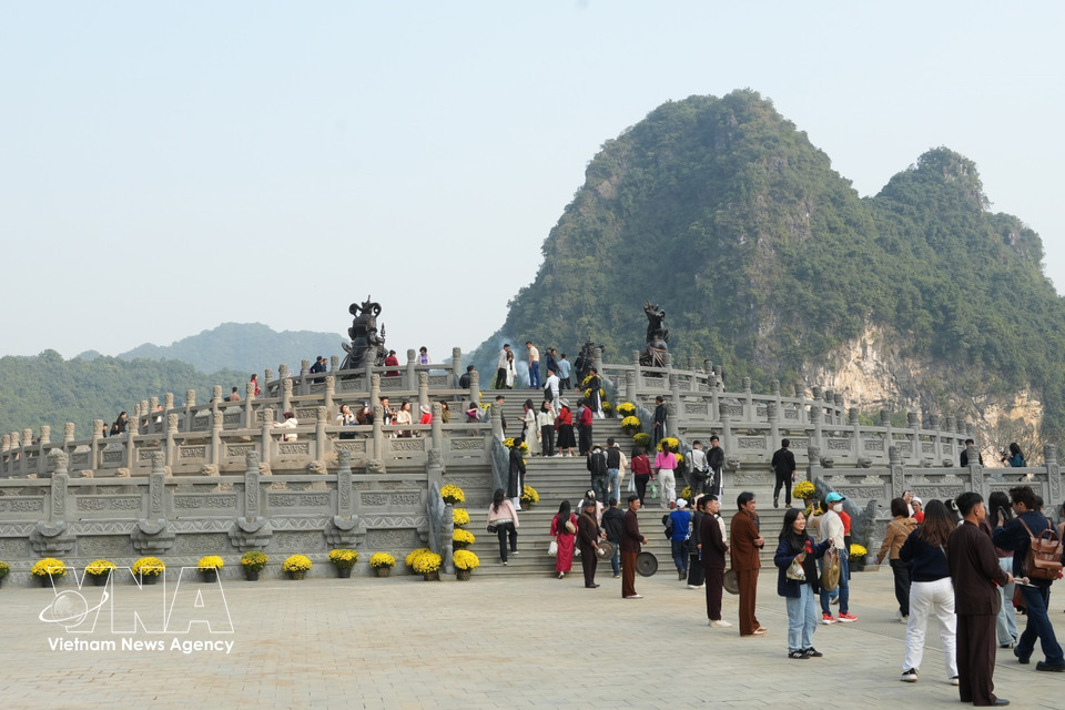 Один из уголков туристического объекта «Небесный жертвенный алтарь – Тхунг-уи» (Фото: ВИА)