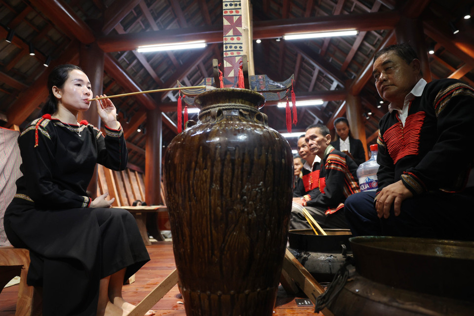 Сегодня кувшины по-прежнему играют важную роль в ритуалах и являются неотъемлемой частью жизни народа Эде (Фото: ВИА)