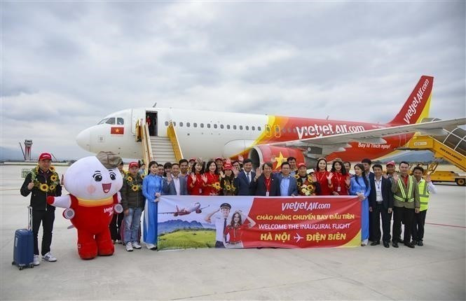1 марта 2024 года авиакомпания VietjetAir официально открыла новый авиарейс, соединяющий Дьенбьен со столицей Ханой (Фото: ВИА)