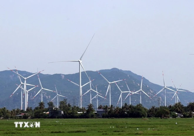 Ветроэнергетический проект на юге провинции Кханьхоа. (Фото: ВИА)