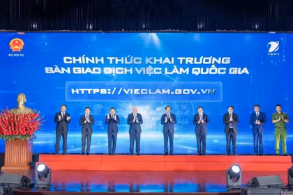 Церемония запуска Национальной биржи занятости. (Фото: VietnamPlus) 