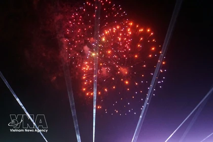 Церемония открытия Национального года туризма Вьетнама – 2026 в провинции Жалай состоит из четырех тематических частей и завершается ярким многоцветным фейерверком. (Фото: ВИА) 