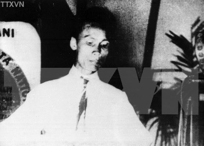 Товарищ Нгуен Ай Куок выступает на пятом Международном коммунистическом конгрессе в Москве (17 июня - 8 июля 1924 г.) в качестве делегата от Коммунистической партии Франции (Фото: Архив).