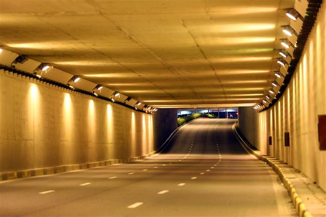 В туннеле на улице Чан Зюи Хынг совсем нет средств передвижения. (Фото: Хи Хунг/ВИА)