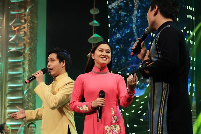 Пение «Родина трех регионов». (Фото: ВИА)