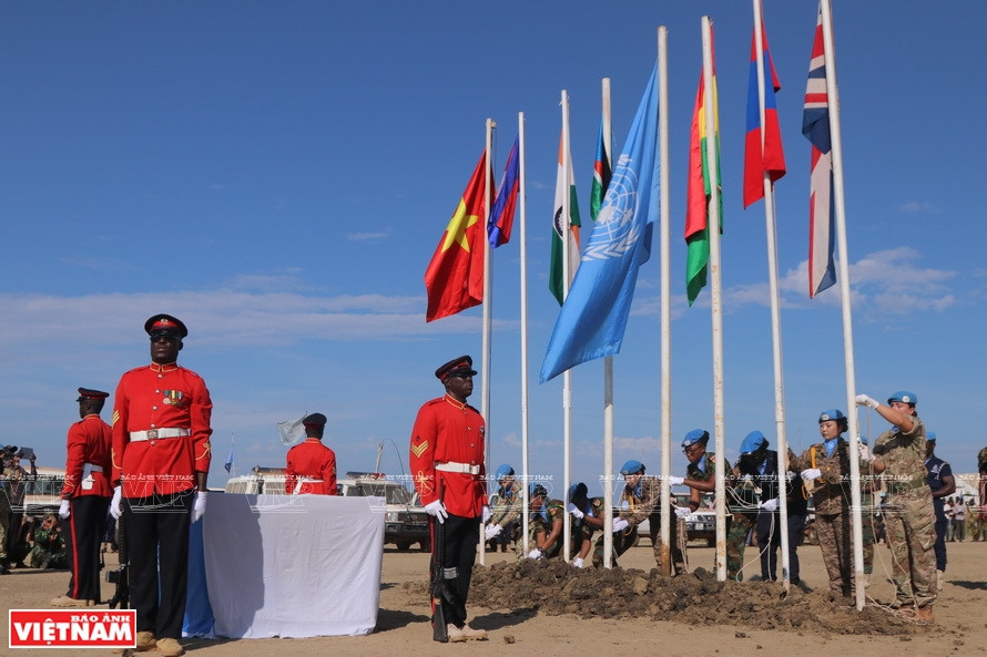 Благодаря вкладу, высоко оцененному ООН, вьетнамские миротворческие силы внесли свой вклад в укрепление позиций и роли Вьетнама в целом и вооруженных сил в частности на международной арене. (Фото: предоставлено Департаментом по поддержанию мира Вьетнама)