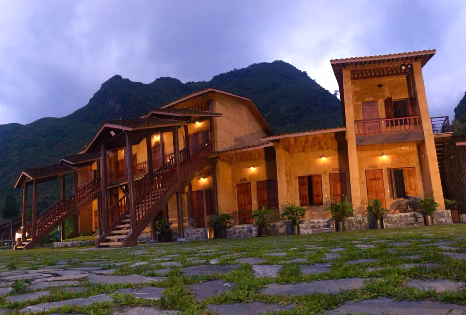 Дом «чинь тыонг» на курорте H MONG VILLAGE. (Фото: ВИА)