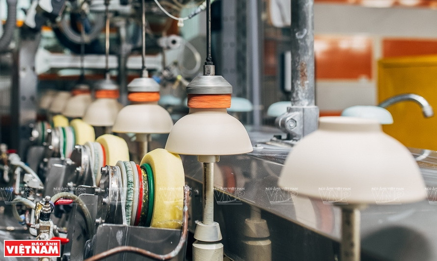 Компания Minh Long I Co., Ltd. применяет современные технологии в производстве керамики. (Фото: ИЖВ)