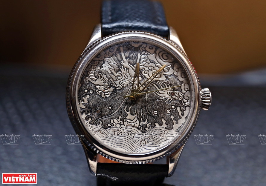 Некоторые красивые и уникальные гравировки циферблатов. (Фото: ИЖВ)