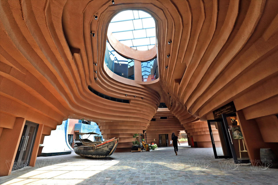 Архитектура основана на идее о печке в гончарной деревне Батчанг. (Фото: ИЖВ)