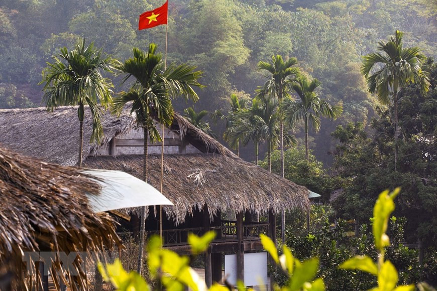 Дома на сваях – носители культуры мыонгов в Хоабине. (Фото: ВИА)