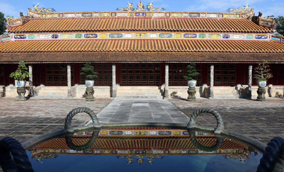 Храм Нгынг Хи у мавзолея короля Донг Кханя. (Фото: ВИА)