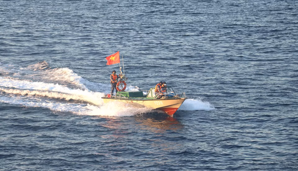 Лодки суверенитета помогают передвигаться на море и реагировать на спасательные операции. (Фото: ВИА)
