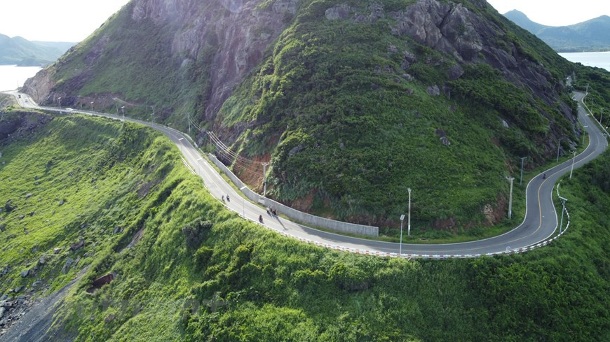 Извилистая дорога создает множество отличных точек регистрации для посетителей. (Фото: Вьетнам+)