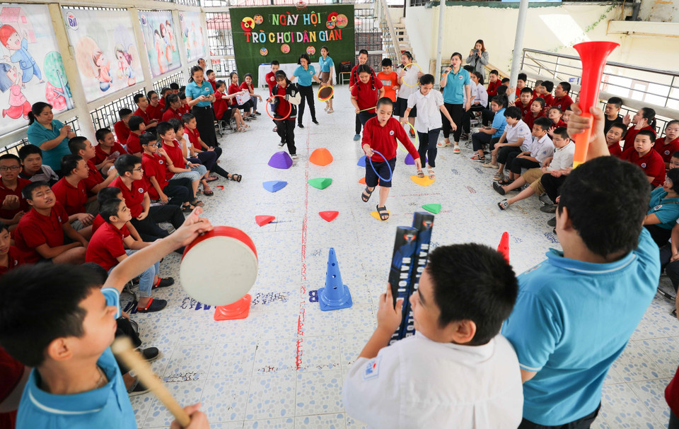 Участвуя в народных играх, школьники могут повышать уверенность, сплоченность и физическую подготовленность. (Фото: ВИА)