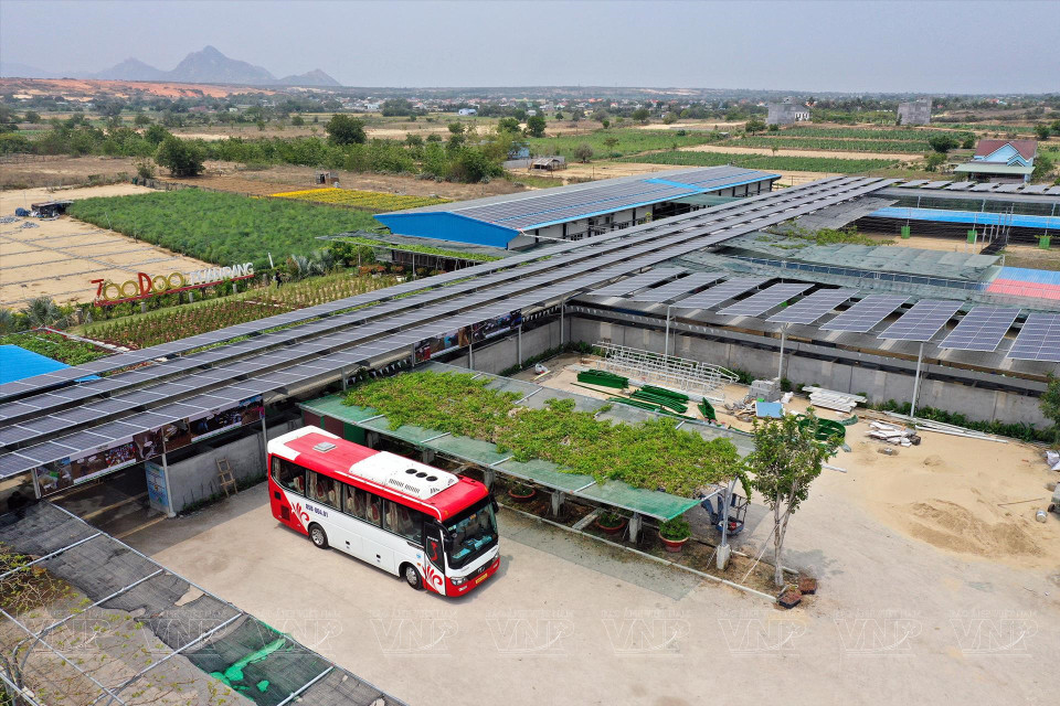 Вход в зоопарк Tien Tien Farm &amp; Zoo. (Фото: Конг Дат/ИЖВ)