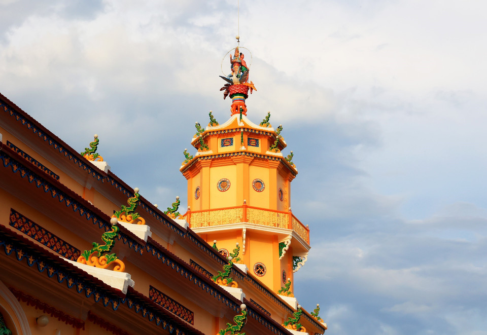 Трехэтажная башня Бат куай дай имеет 8 сторон, построенная по даосской модели. (Фото: ВИА)