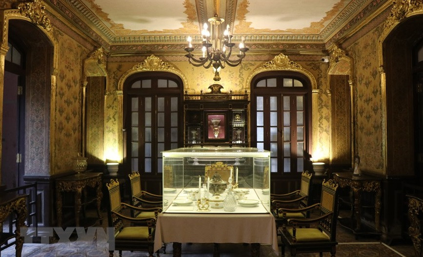 Роскошные номера европейского стиля во дворце Андинь. (Фото: ВИА)