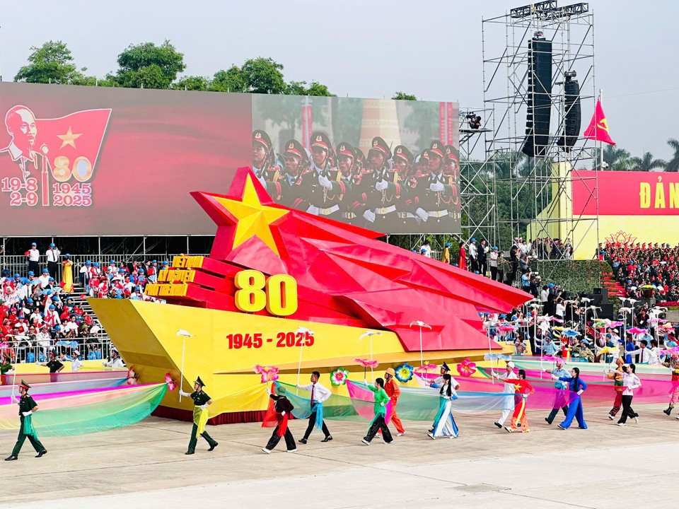 Страна вступает в новую эру — эру возрождения и стремительного развития. (Фото: Vietnam+)