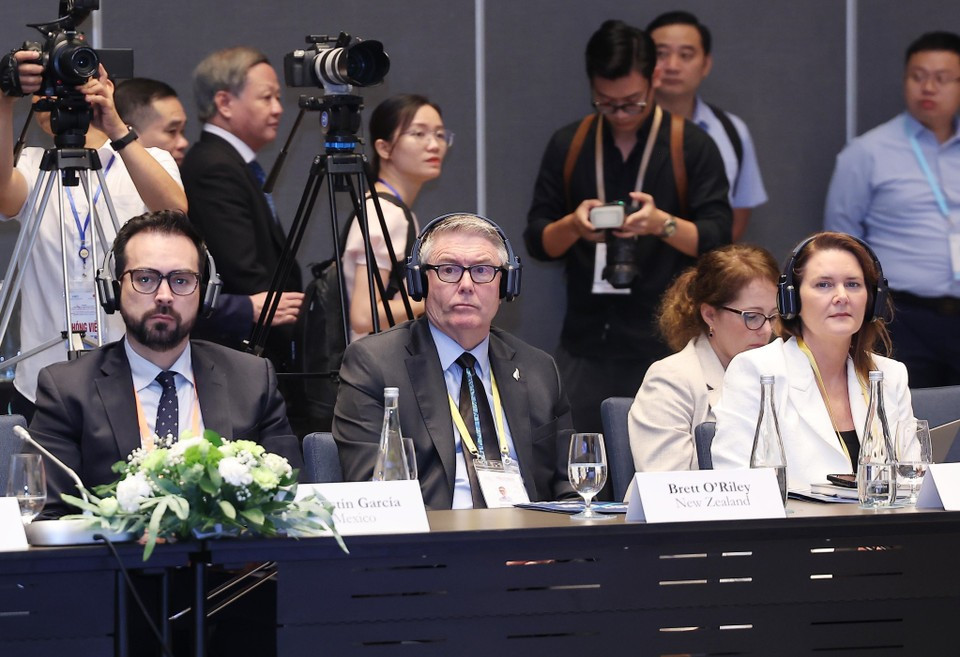 Делегаты присутствуют на открытии третьего заседания ABAC-III. (Фото: ВИA)