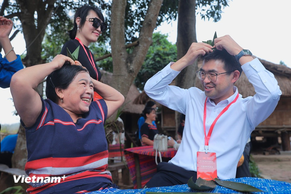 Это также возможность продвигать культурные ценности этнических меньшинств и продемонстрировать открытость и дружелюбие Вьетнама по отношению к друзьям во всем мире. (Фото: Vietnam+)