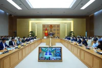 Совещание по ускорению темпов реализации восстановления и ремонта жилья для семей, пострадавших от стихийных бедствий в Центральном Вьетнаме. Фото: ВИА.