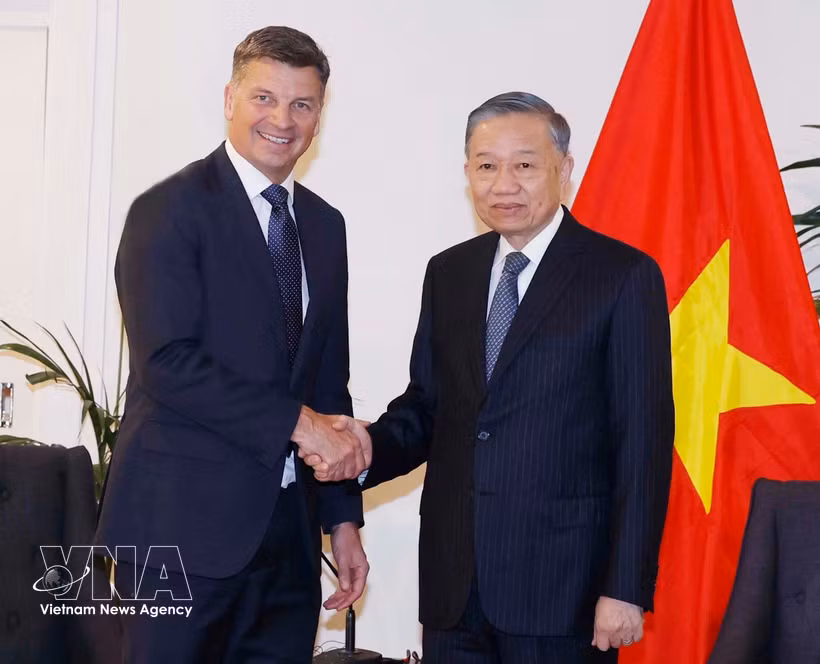 Генсек, Президент То Лам принял Ангуса Тейлора, лидера оппозиционной коалиции, председателя Либеральной партии Австралии (Фото: ВИА)