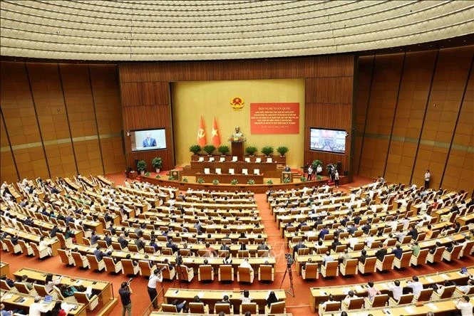 Общенациональная конференция по распространению и реализации резолюции 66-NQ/TW и резолюции 68-NQ/TW Политбюро (Фото: ВИА)