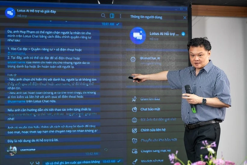 Нгуен Тхе Тан — генеральный директор VCCorp, директор по продуктам Lotus Chat поделился многими новыми функциями Lotus Chat (Фото: Вьетнам+)