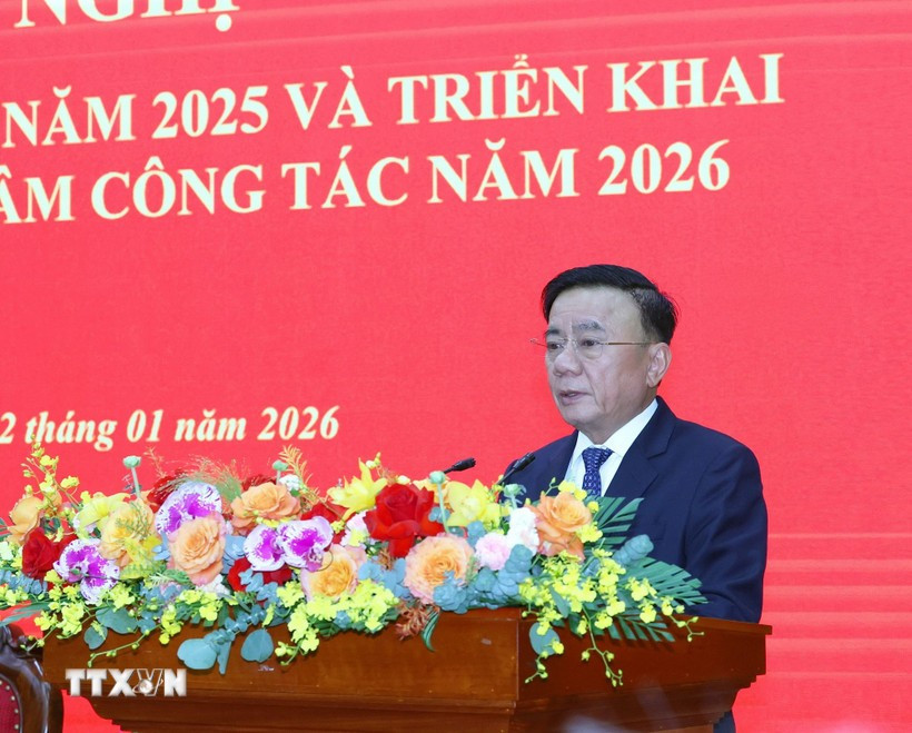 Постоянный член Секретариата ЦК КПВ Чан Кам Ту выступает с руководящей речью на конференции (Фото: ВИА)