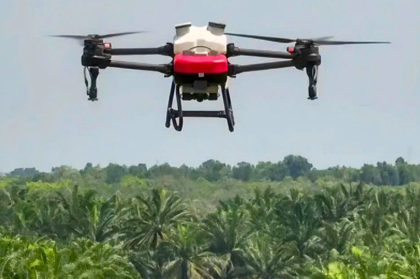 Многие новые технологии внедряются и развиваются, в том числе технологии БПЛА и подводных дистанционно управляемых аппаратов (ROV), в практической деятельности (Фото: ВИА)