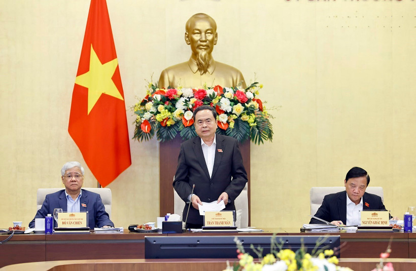 Председатель НС Чан Тхань Ман выступает на мероприятии (Фото: ВИА)