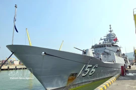 Дананг принимает корабль Военно-морских сил Австралии с дружественным визитом. Фото: ВИА.