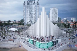 За 4 дня (с 30 августа по 2 сентября 2025 года) количество посетителей туристических объектов и зон отдыха на территории города Хошимин составило примерно 1 450 000 человек, а доход – около 4 140 миллиардов донгов. Фото: ВИА.