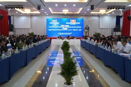 Конференция «Соединение производственных и логистических предприятий Вьетнама и Камбоджи» стала площадкой для обсуждения множества решений, направленных на устранение трудностей, с которыми сталкиваются компании двух стран. Фото: Vietnam+.