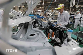 Производство легковых автомобилей на сборочном заводе Ford в провинции Хайзыонг. Иллюстративное фото: ВИА.