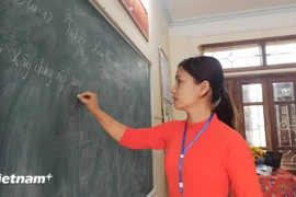 Вьетнам добился положительных результатов в опросе о преподавателях. (Фото: Vietnam+)